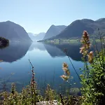 Fjordferien Hotel Rovde
