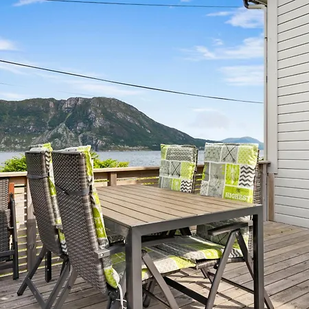 Fjordferien Ferienhaus Rovde
