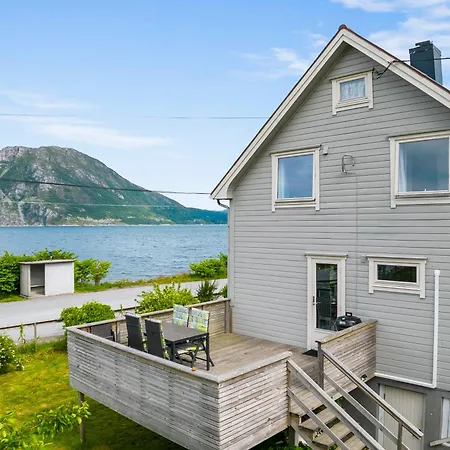 Fjordferien Ferienhaus *